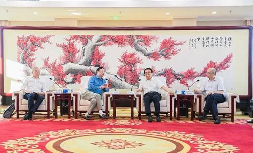 最新！任正非訪問(wèn)清華北大講話曝光，詳解華為困局，“祥林嫂式的和平是不存在的”